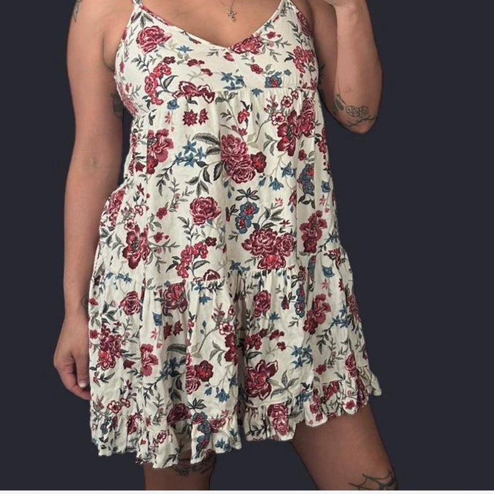 American Eagle Outfitters Floral Sundress - Red and Blue on Cream
